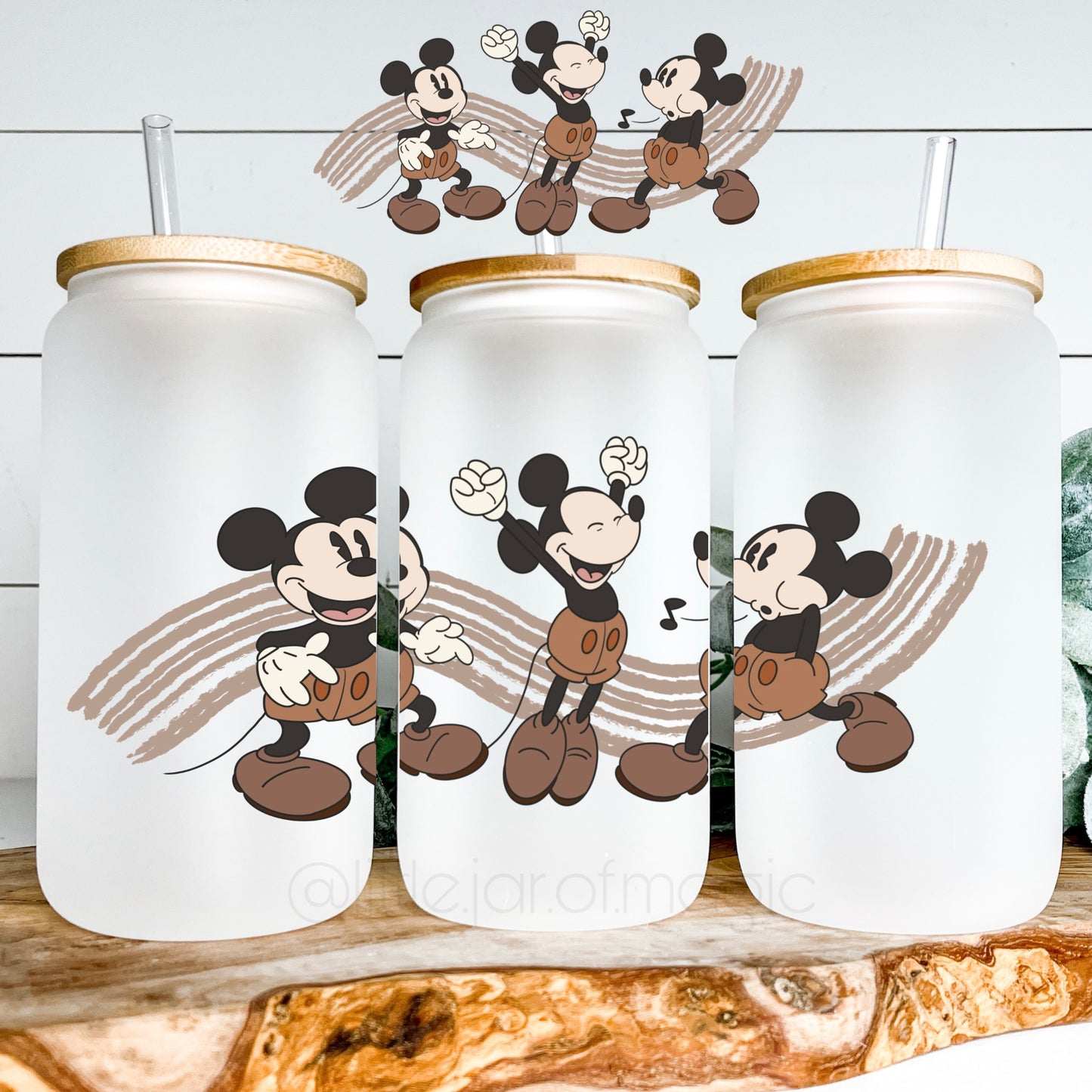 Neutral Mouse Glass