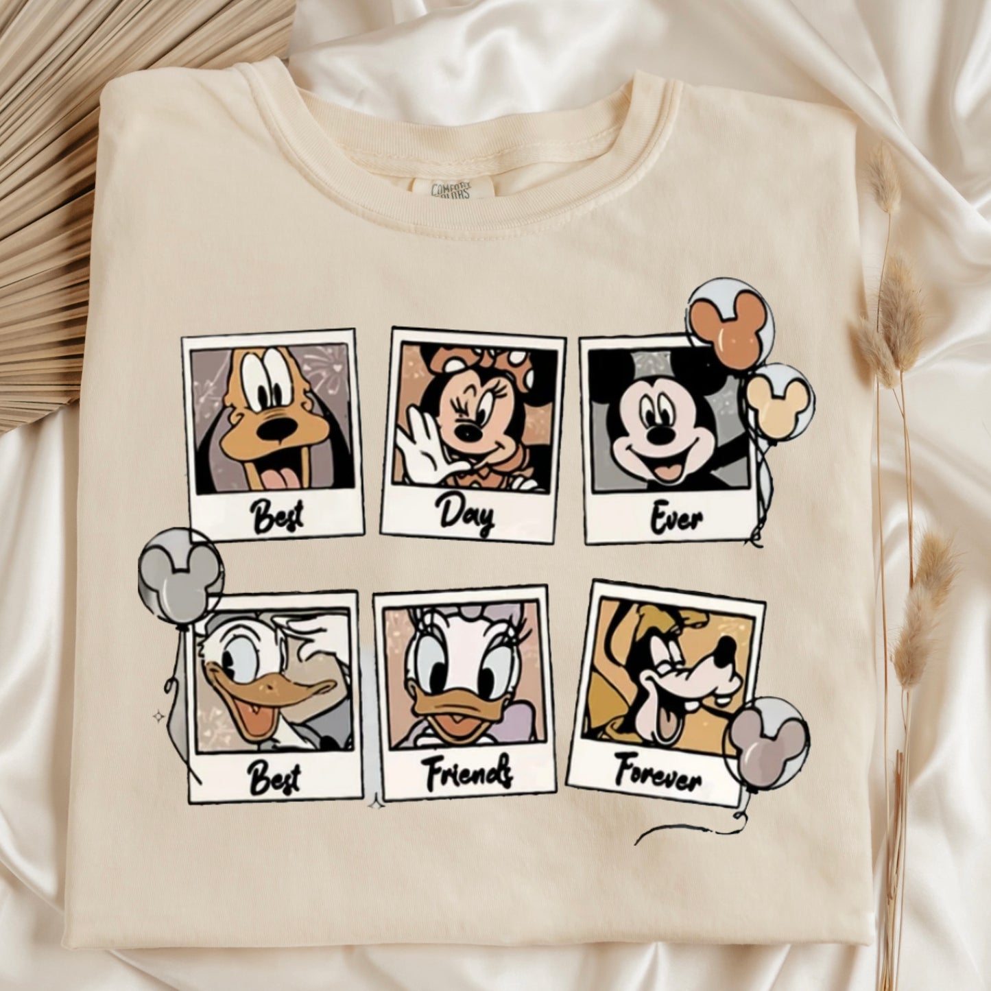 Best Pals ever Unisex adult Tshirt